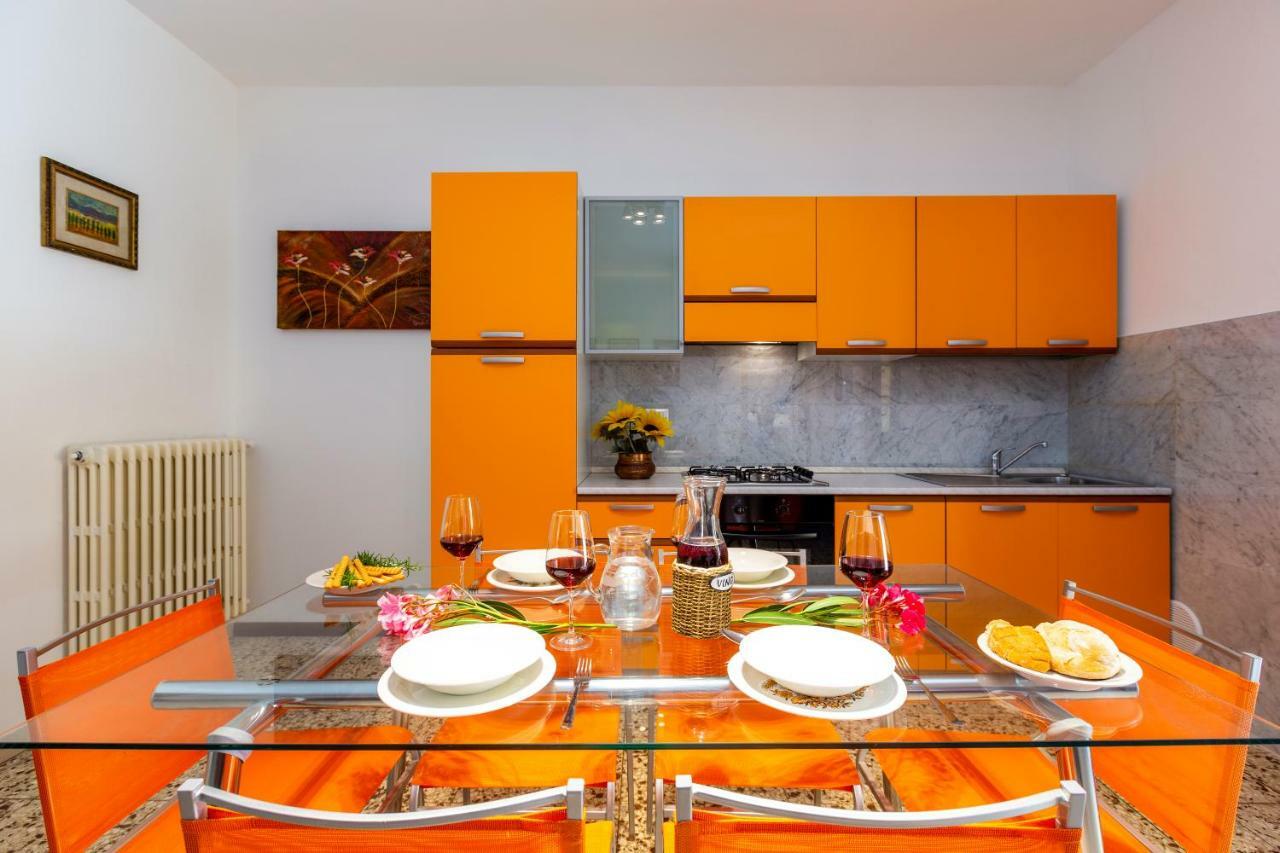 Casa Donatella Apartment Montecchio  Luaran gambar