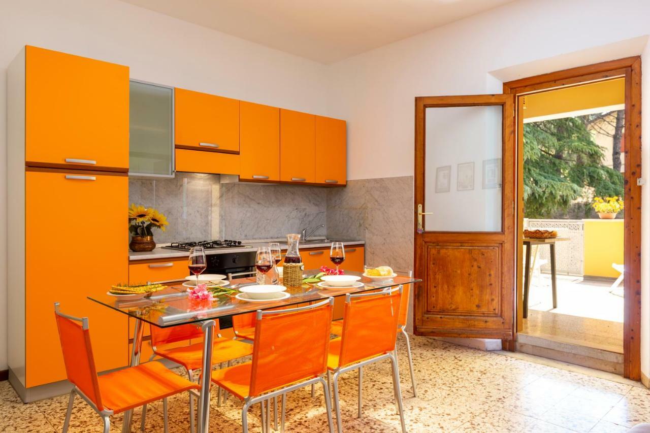 Casa Donatella Apartment Montecchio  Luaran gambar